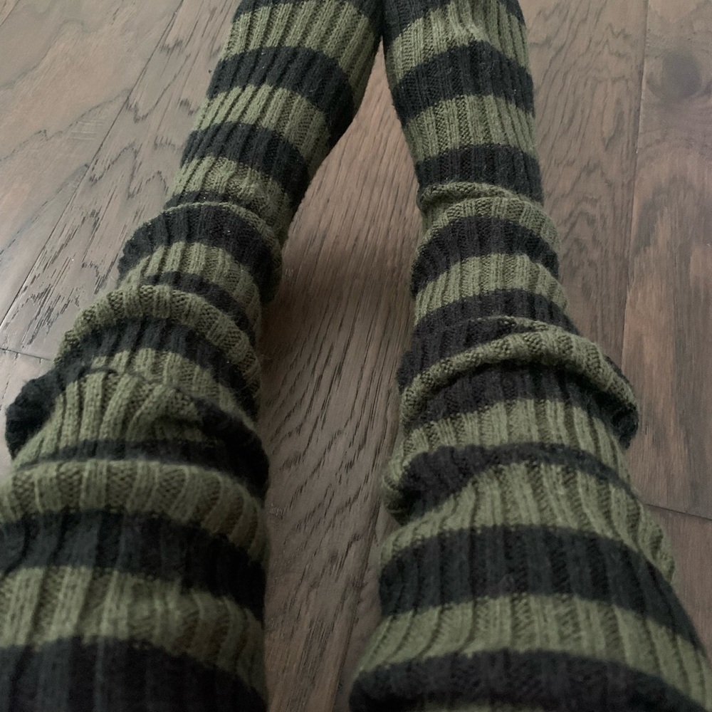 Hot Topic Striped Green and Black Leg Warmers